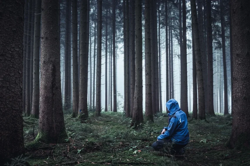 Gotowy na każdą sytuację – odkryj świat bushcraftu i survivalu